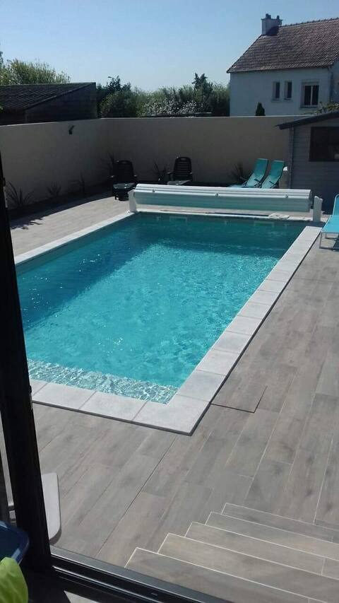 Family villa with pool close to the beaches