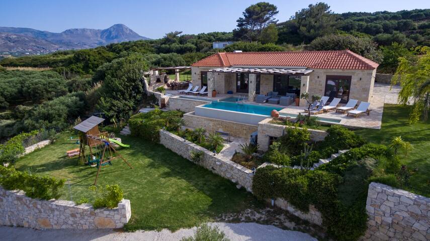 Heated pool+hydro-massage★Sea view★Near Falasarna gallery image 2