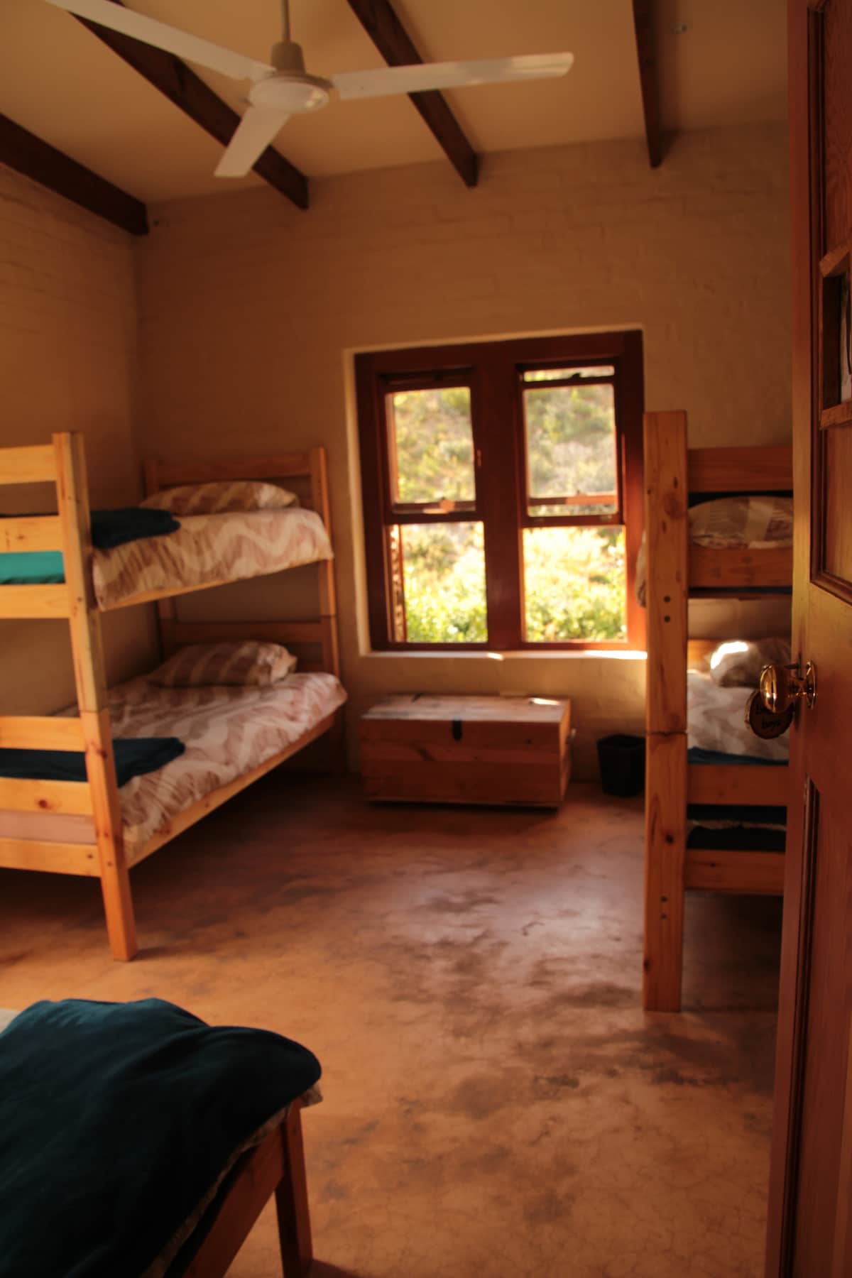 Bobbejaans Chlapci v stodole