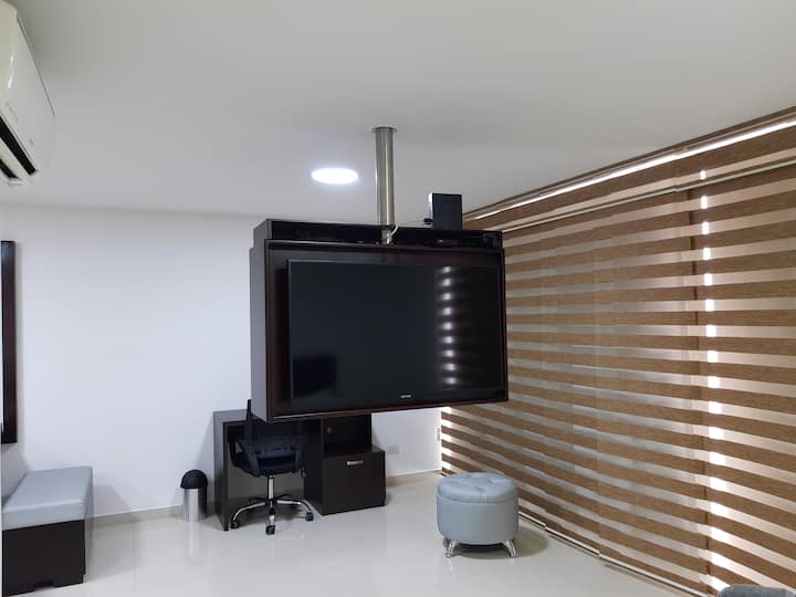 Apto Amoblado Luxury Suite, Edificio Strada Suites - Bucaramanga