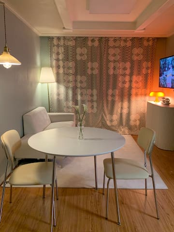 [Renewal]Yuyeok, Hongdae main street 2Rooms!