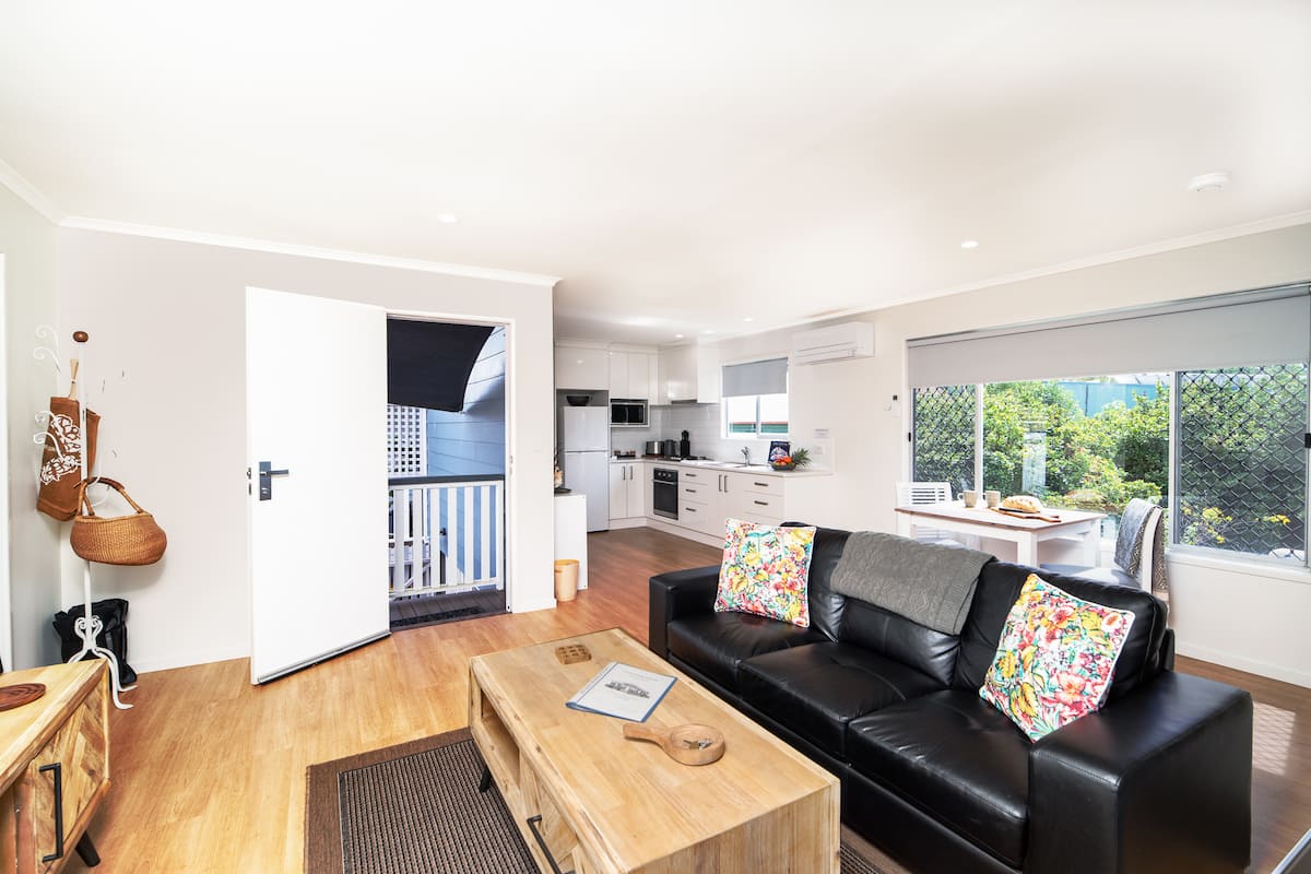 Little Bank House — photo via the host's Airbnb listing