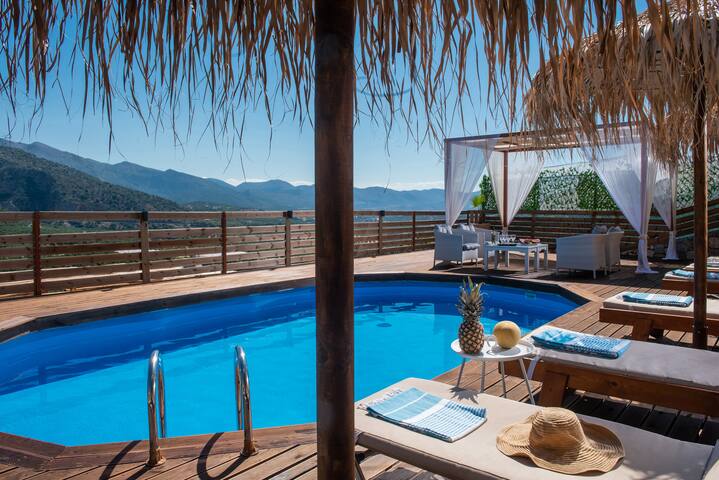 Villa Elisavet – beautiful house + amazing views! gallery image 2