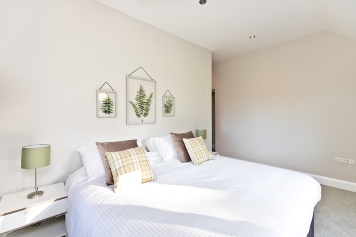 Dhoma e gjumit 4 - Super King Size dopio ose dyshe