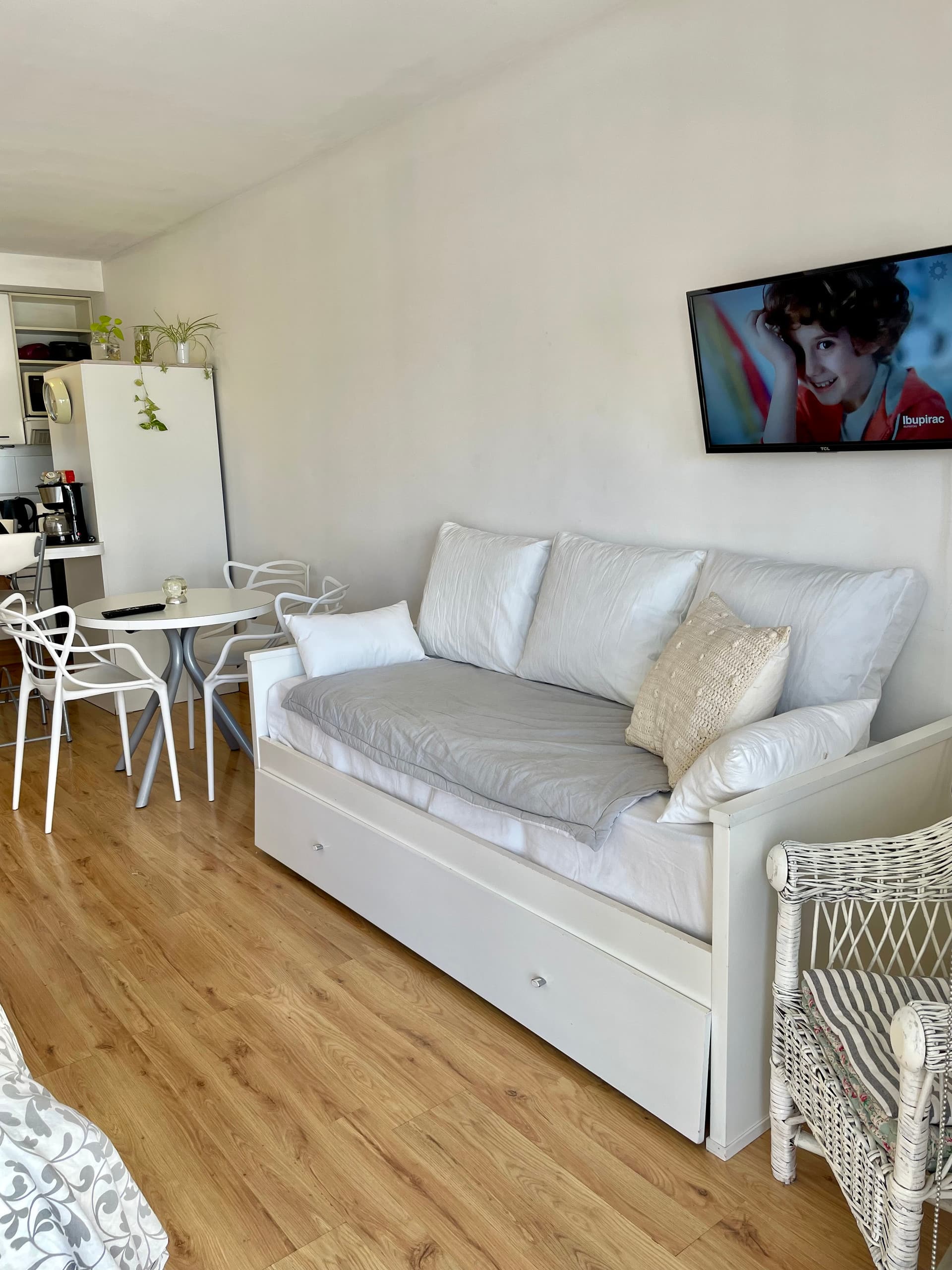 Квартира-студия 45 m² в Villa Urquiza с бассейном и сауной
