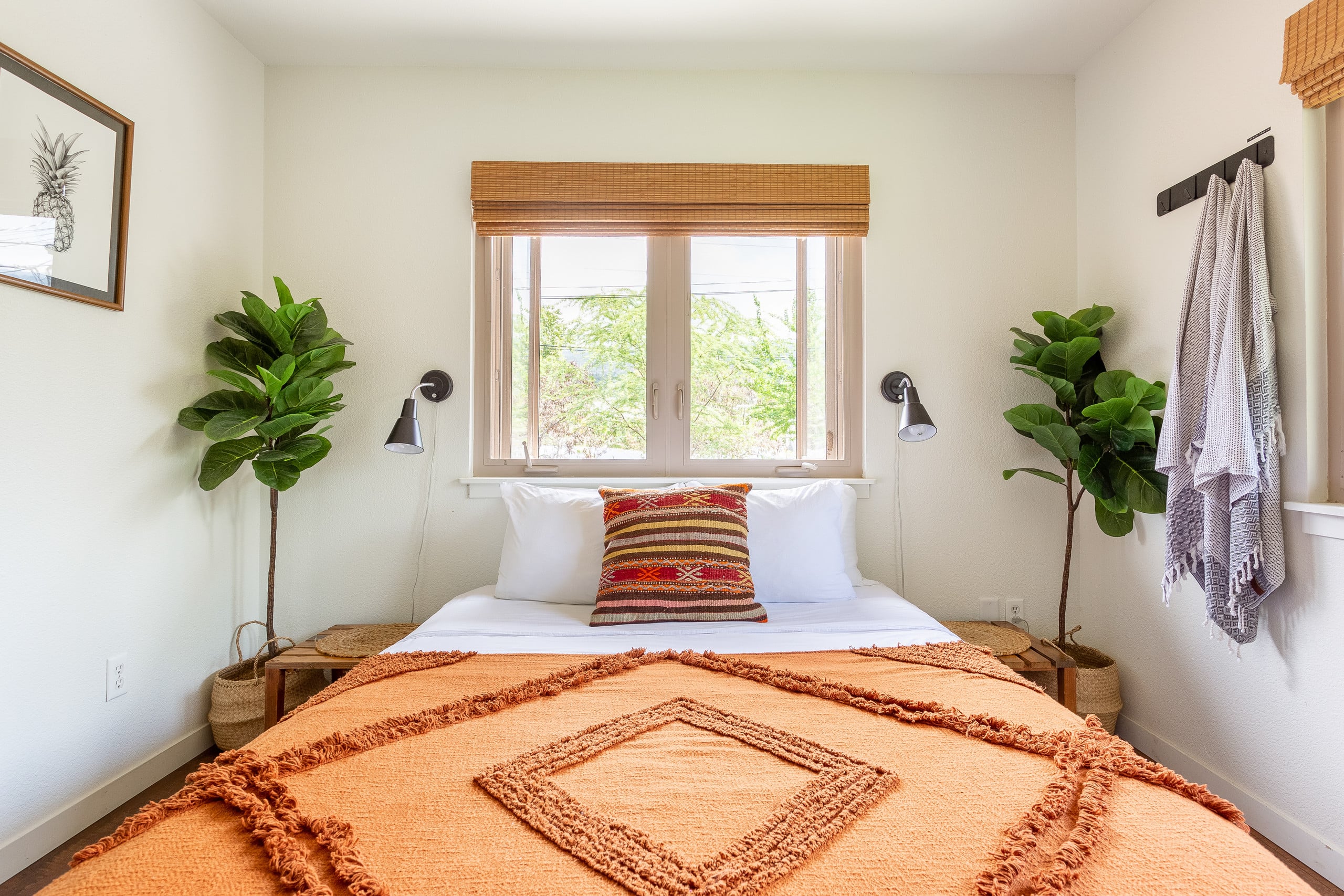Home in Kailua-Kona · ★4.9 · 3 bedrooms · 4 beds · 2.5 private baths - Image 43