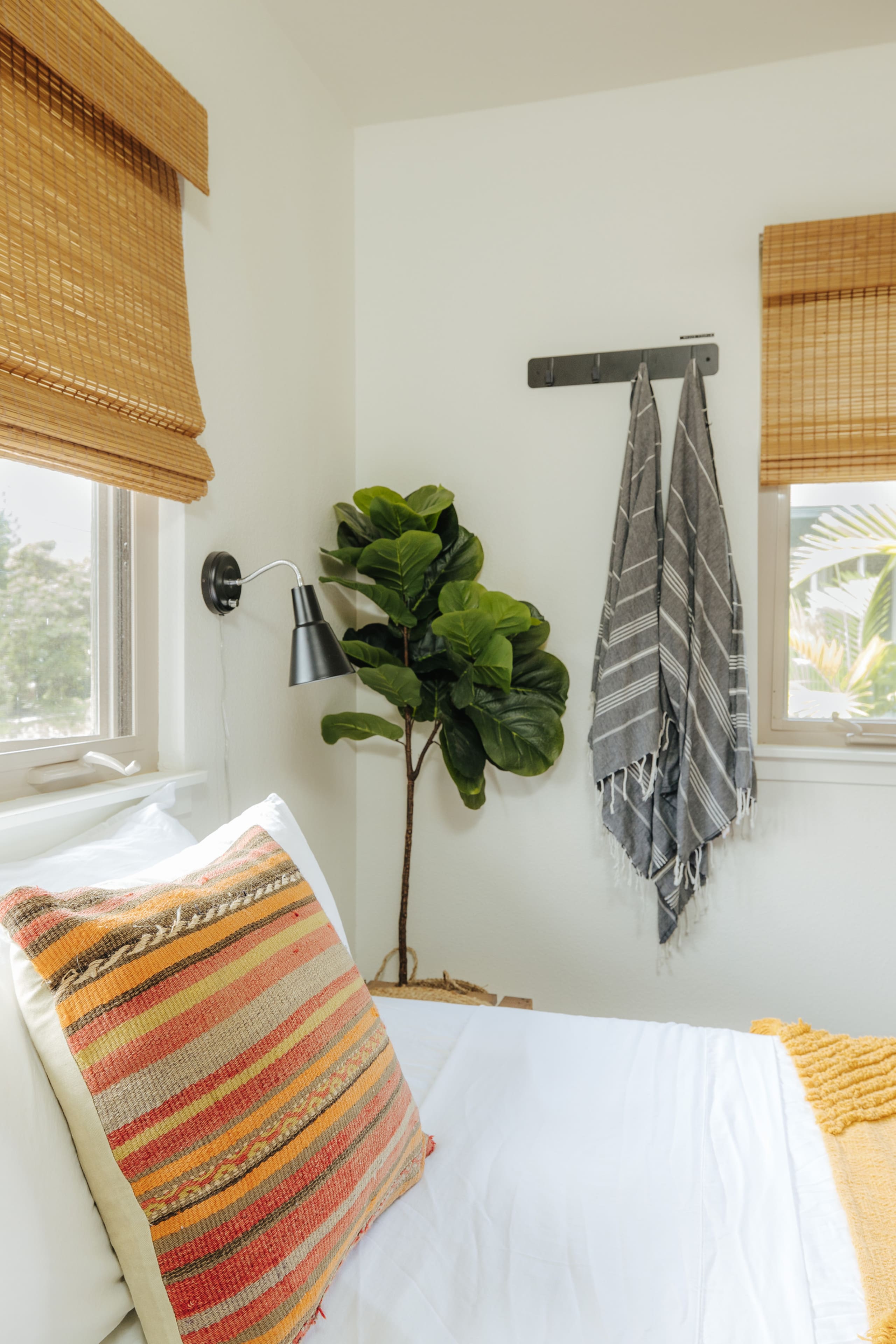 Home in Kailua-Kona · ★4.9 · 3 bedrooms · 4 beds · 2.5 private baths - Image 41