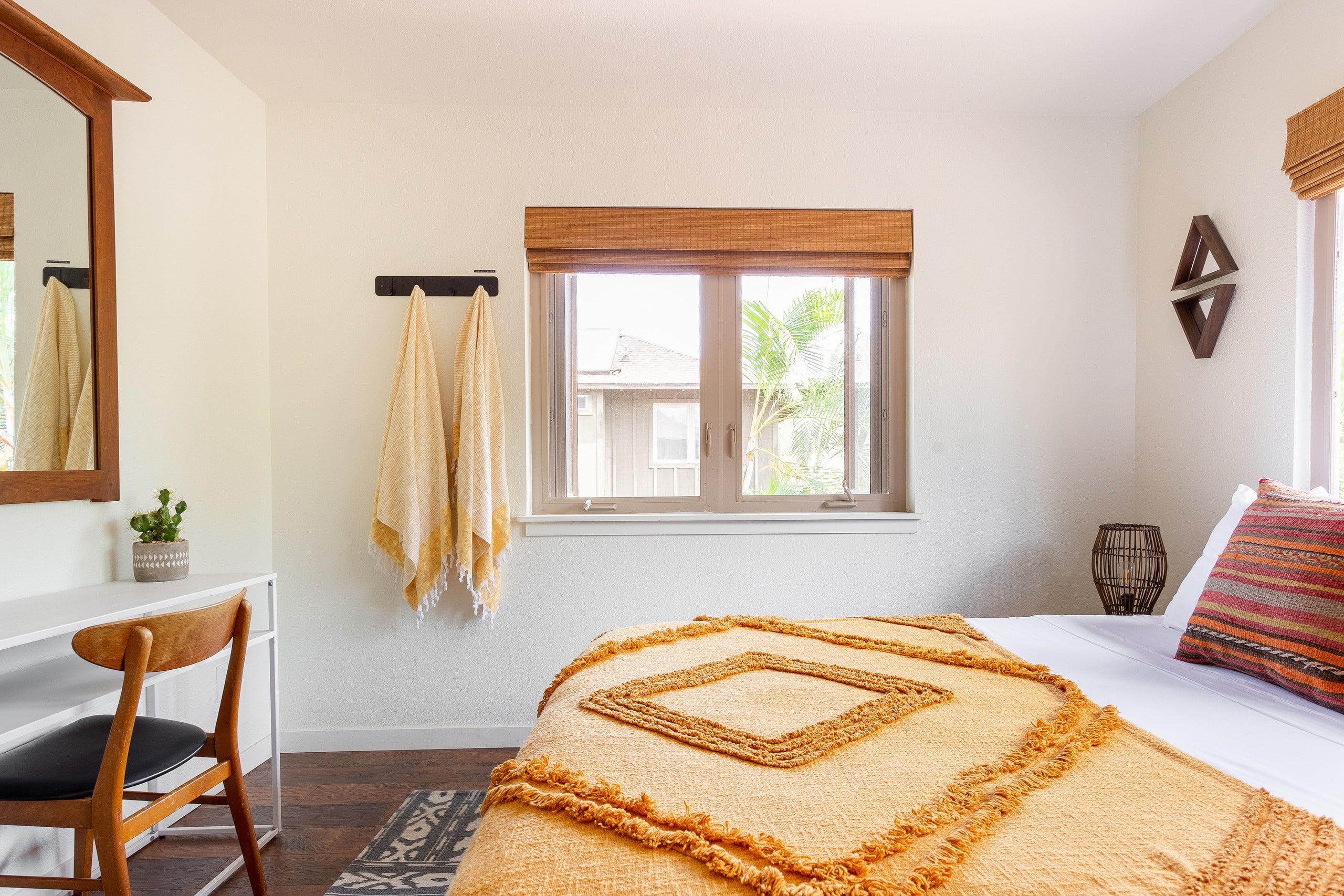 Home in Kailua-Kona · ★4.9 · 3 bedrooms · 4 beds · 2.5 private baths - Image 63