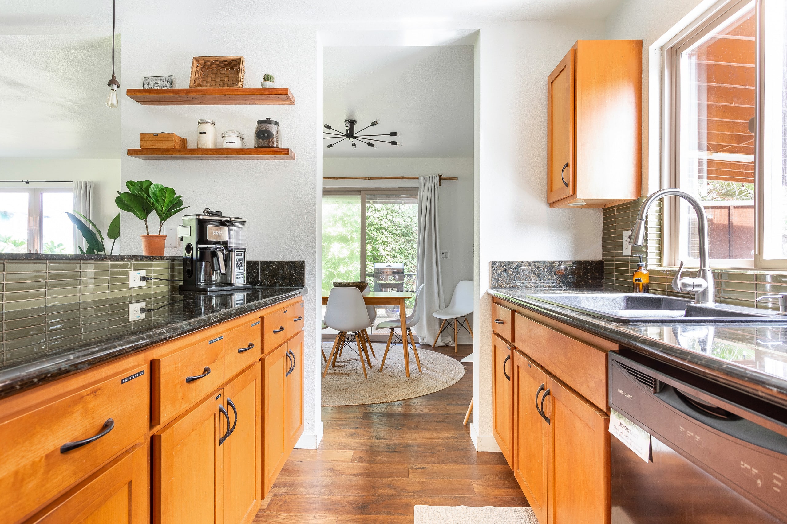 Home in Kailua-Kona · ★4.9 · 3 bedrooms · 4 beds · 2.5 private baths - Image 21