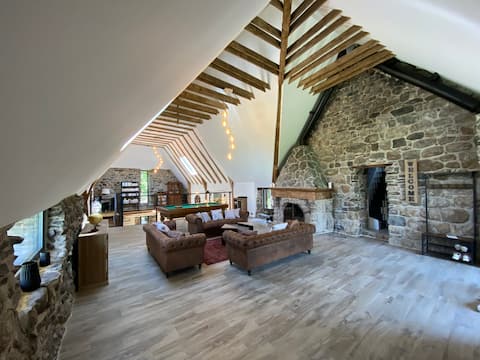 "Les cailloux "
House in the heart of Aubrac