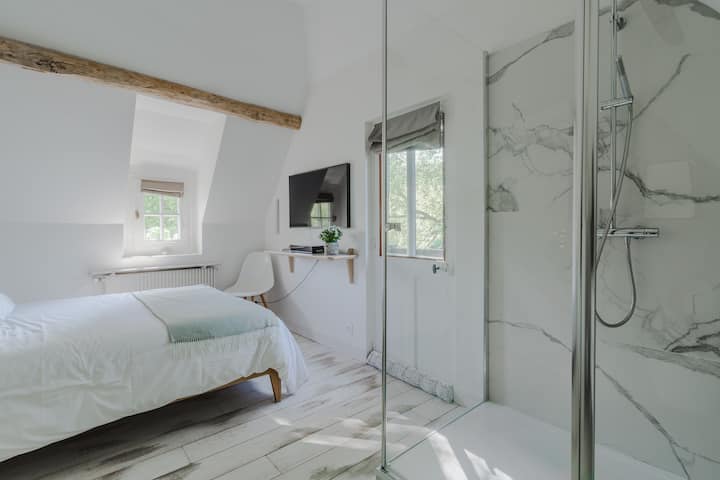 Chambre n°3 - au 1er étage pour 2 personnes (lit 140cm)