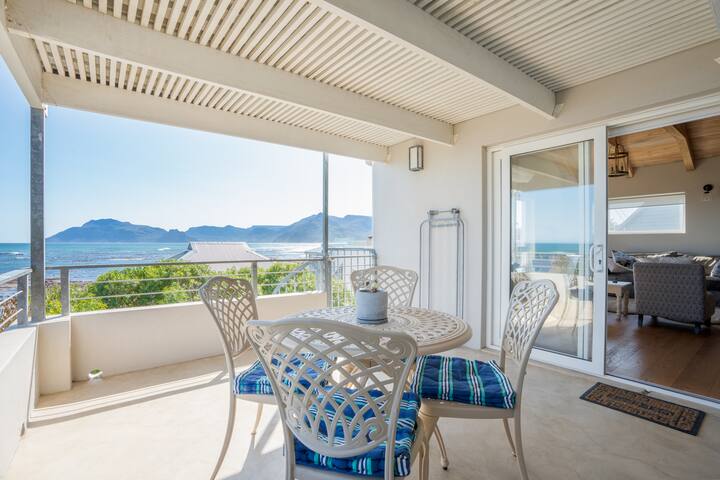 Kom Breeze Beach House, Arum Place, Kommetjie gallery image 4