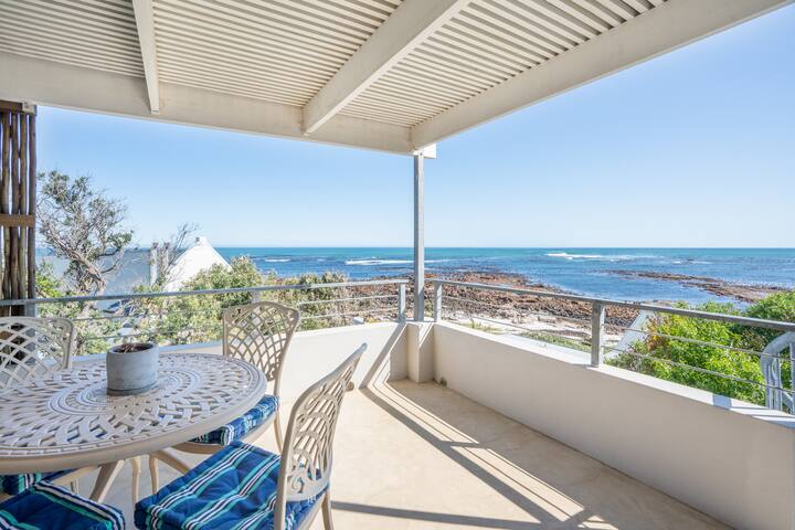 Kom Breeze Beach House, Arum Place, Kommetjie gallery image 2