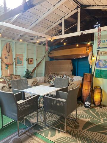 4 Bdrm Home— Island Charm, Wellness Area, Tiki Hut gallery image 5