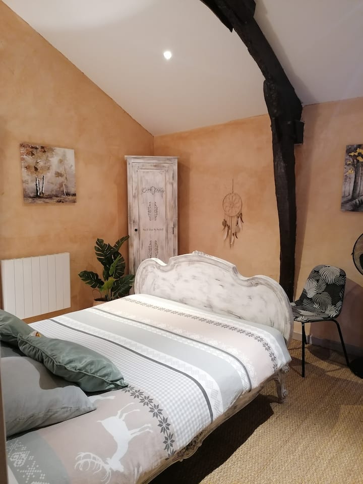 საძინებელი 2