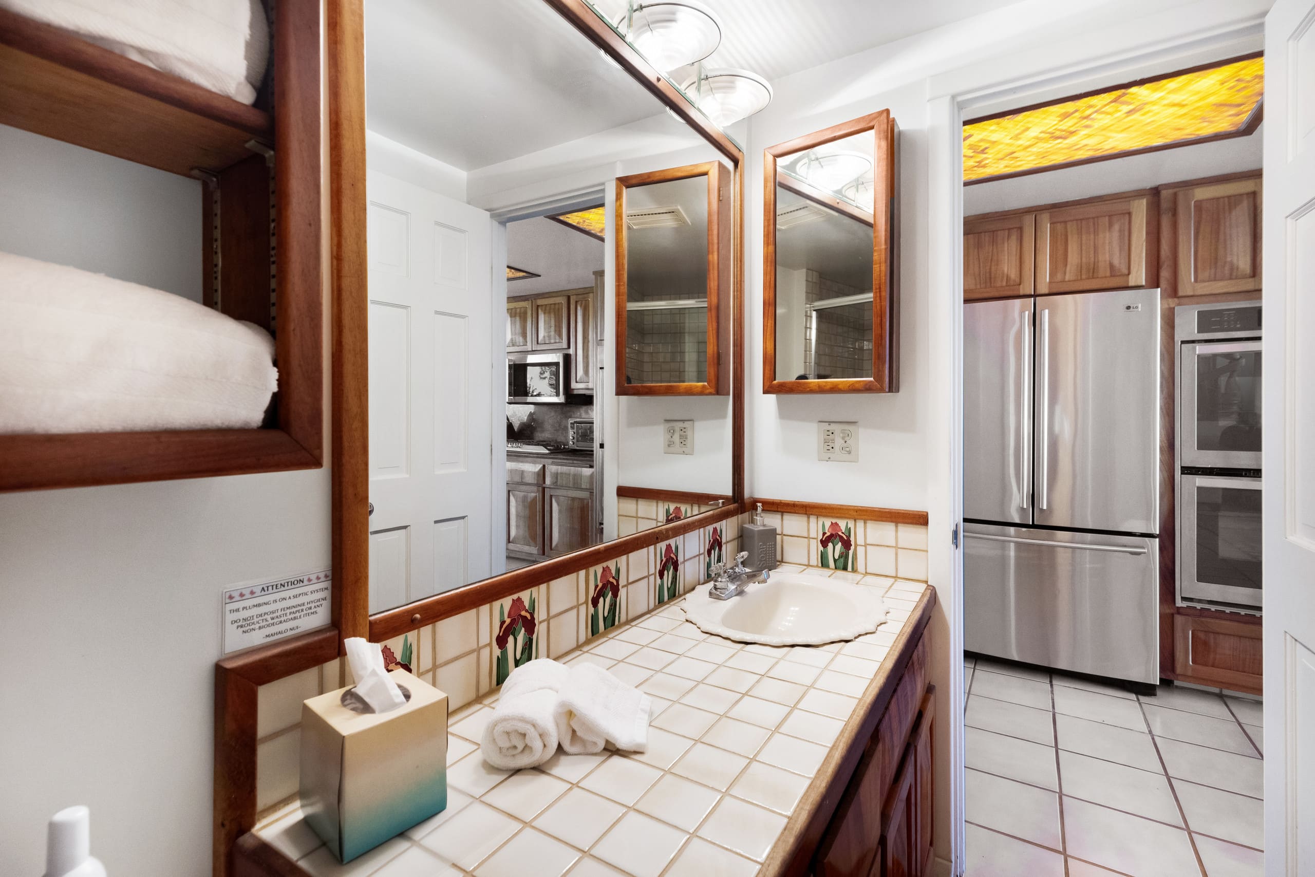 Home in Makawao · ★4.94 · 3 bedrooms · 3 beds · 2 baths - Photo 12