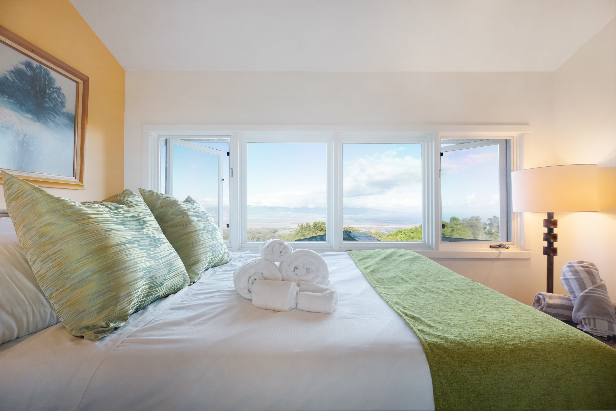Home in Makawao · ★4.94 · 3 bedrooms · 3 beds · 2 baths - Photo 18