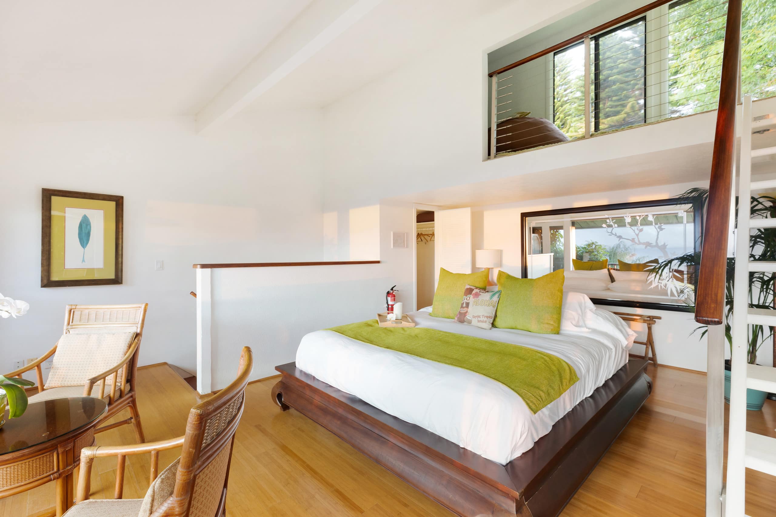 Rustic Upcountry retreat  with breathtaking views! - Photo 12