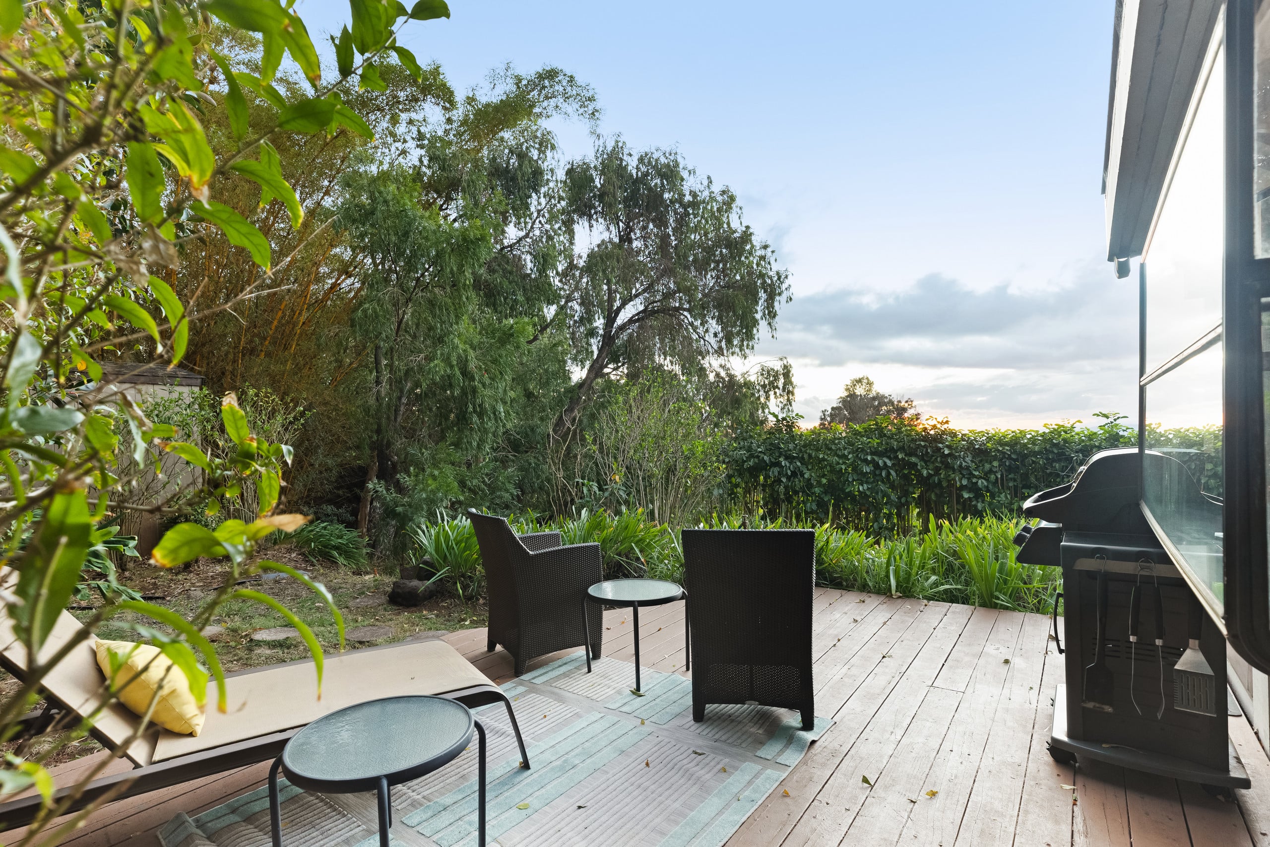 Rustic Upcountry retreat  with breathtaking views! - Photo 28
