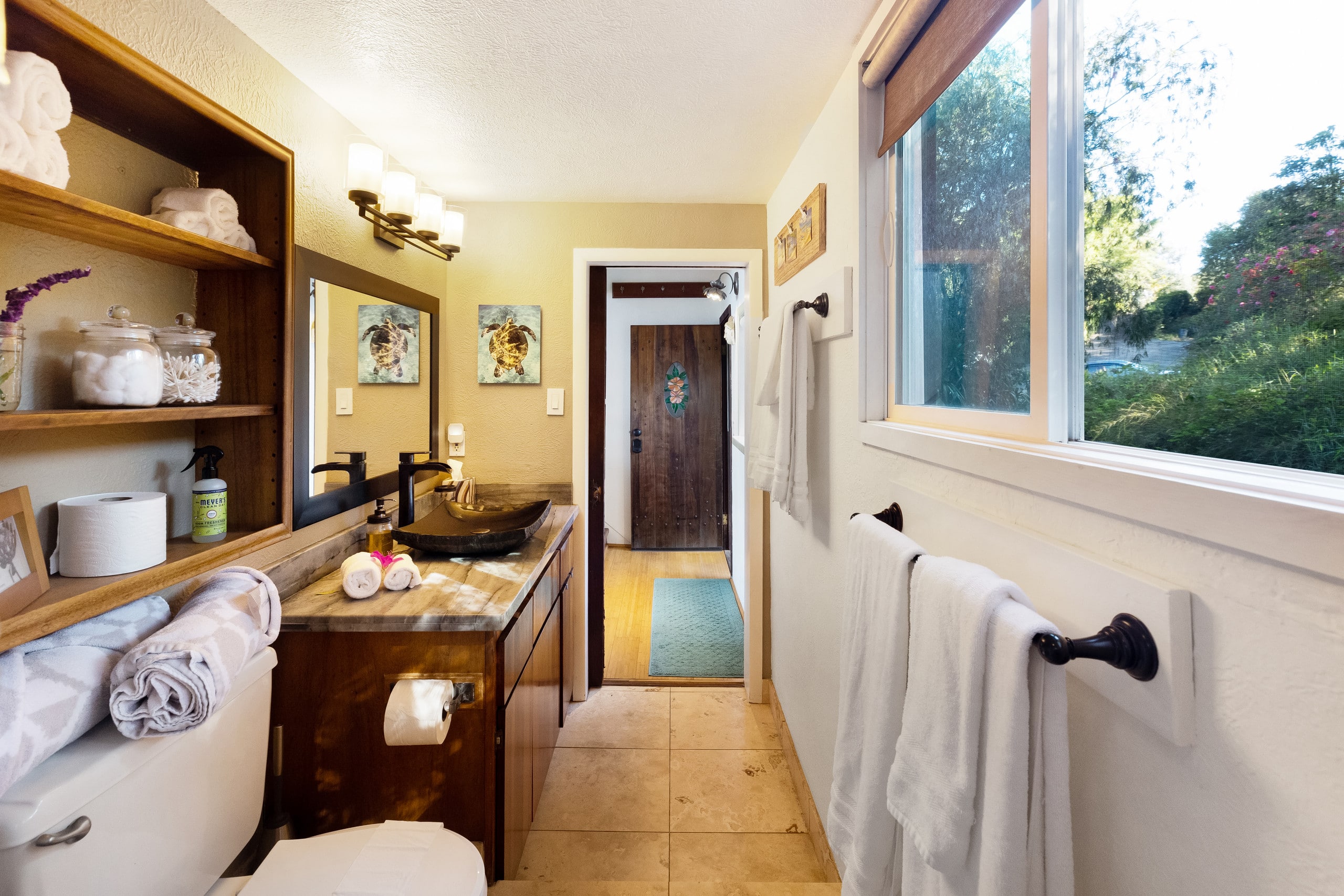 Rustic Upcountry retreat  with breathtaking views! - Photo 18