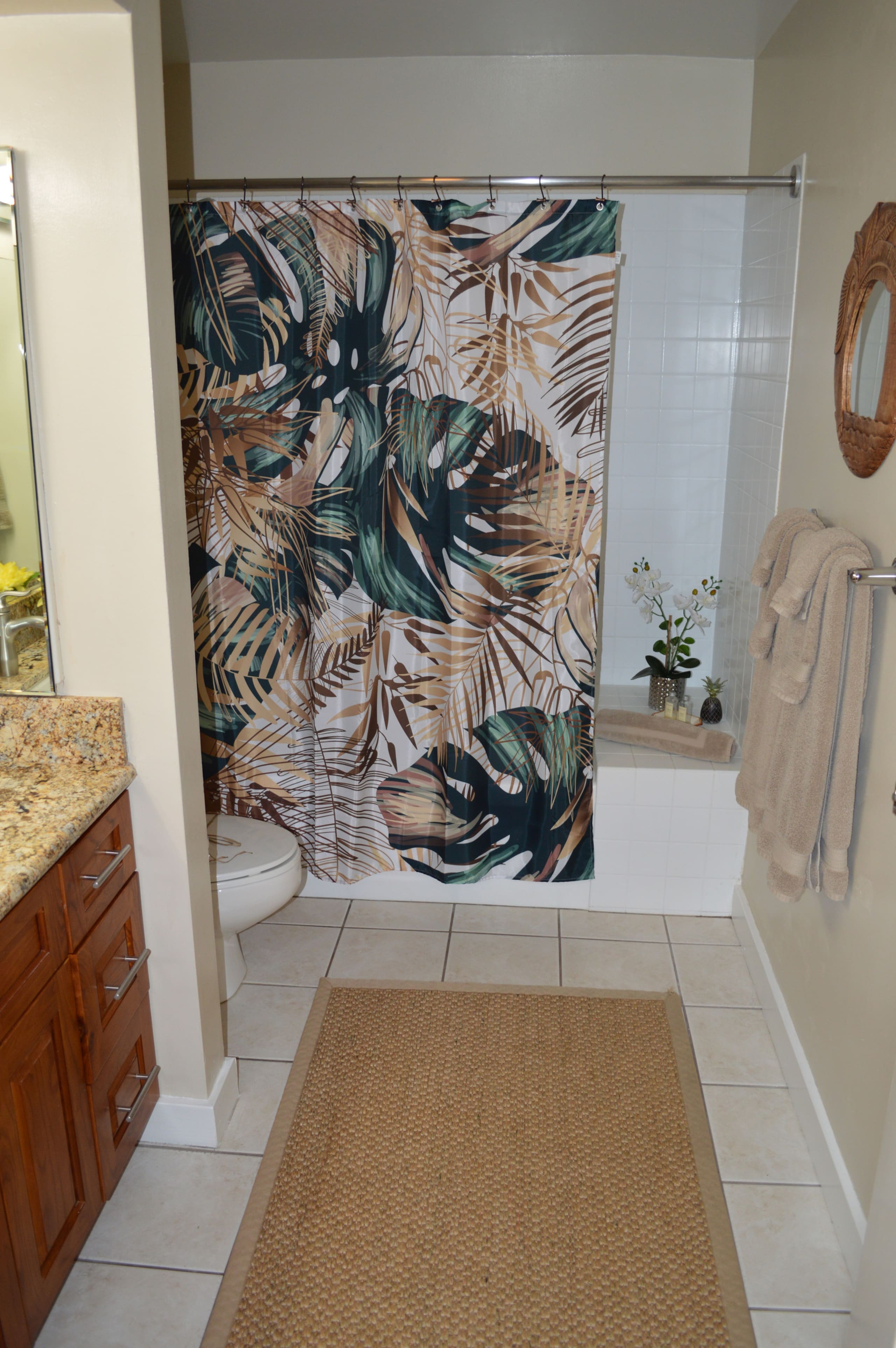 Condo in Kailua-Kona · ★4.83 · 2 bedrooms · 2 beds · 2 baths - Image 5