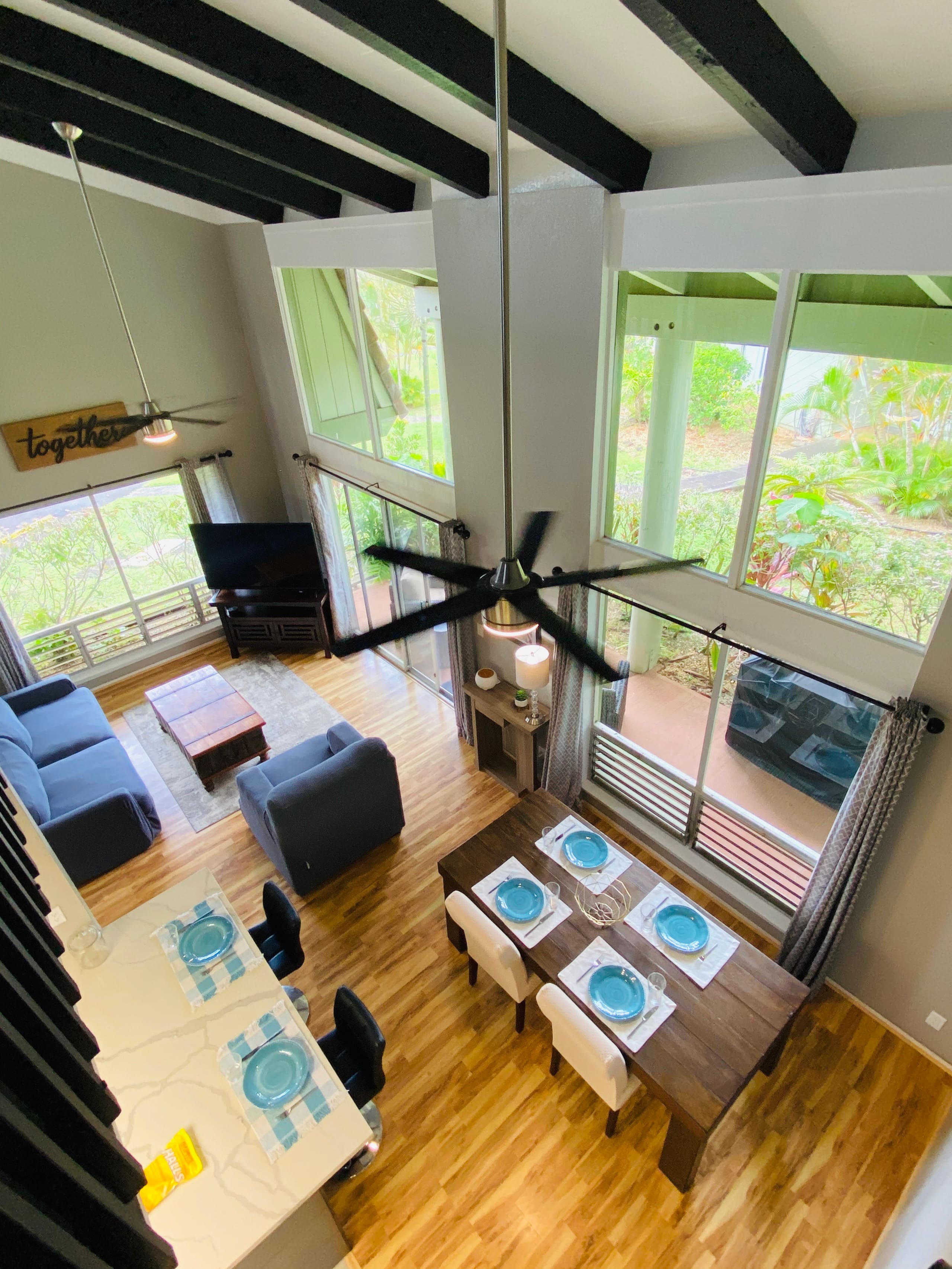 Townhouse in Princeville · ★4.96 · 2 bedrooms · 3 beds · 2 shared baths - Image 12