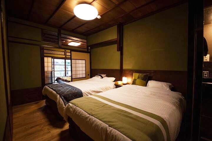 საძინებელი 2