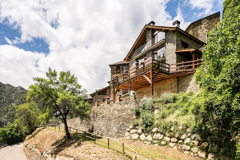 Solana de Aidí. Your sweet getaway!