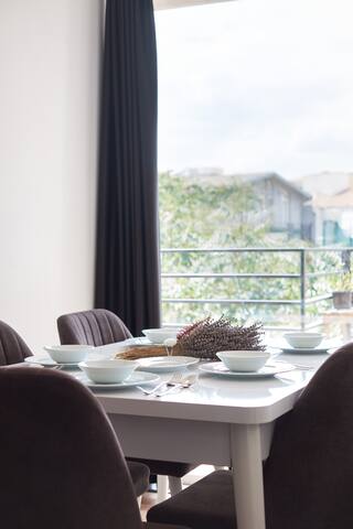 Modern Spacious 2Br 8ppl 360° Amazing View Terrace gallery image 5