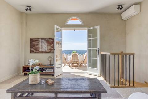 Chateau du Puy Tower Suites w/ Best views