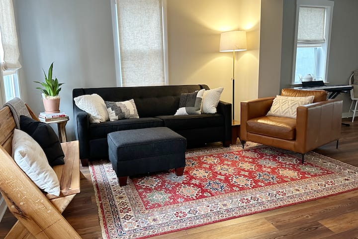 Newly Renovated Home Steps From Main St In Lititz - Lititz, PA