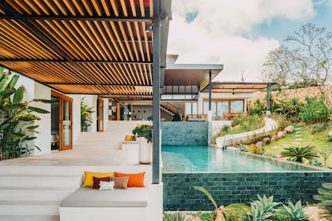 Villa Serena | Sustainable 4BR | Pool | Sea View