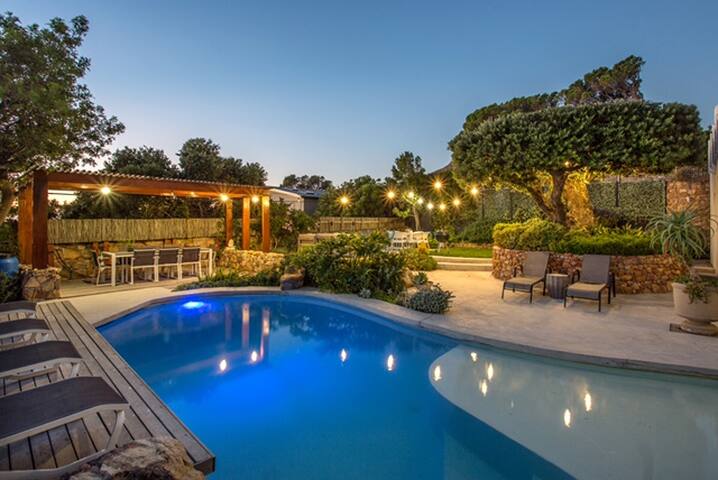 Far Horizons ( 12 sleeps) gallery image 5