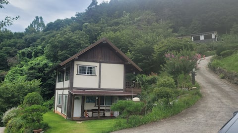 Gumhwa Dang Love House