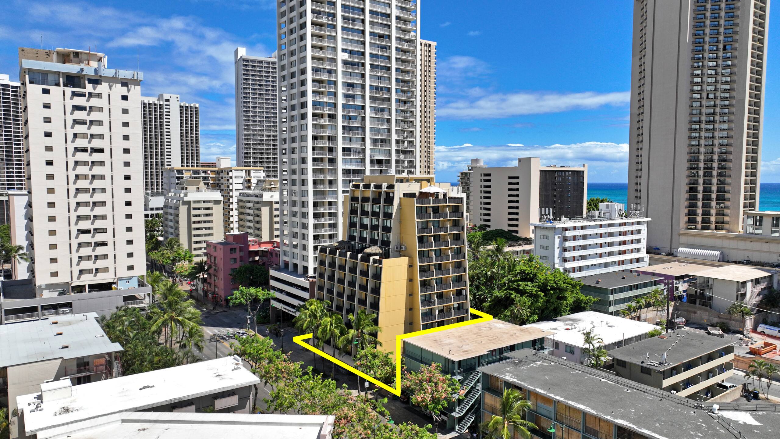Condo in Honolulu · ★4.93 · 1 bedroom · 1 bed · 1 private bath - Image 28