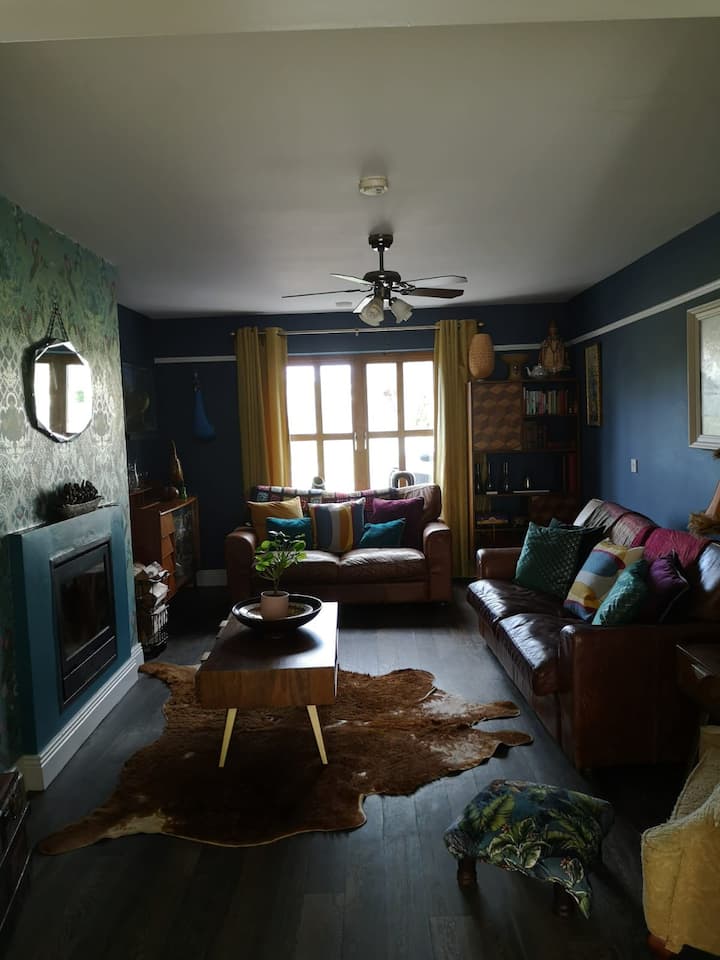 Family Home In Killaloe Village Houses for Rent in Killaloe, Clare