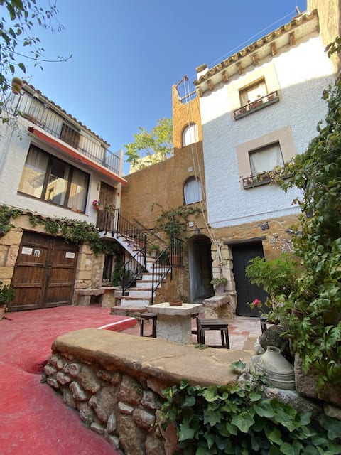 Old Rustic House in the Old Part of Altafulla