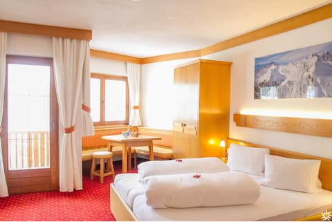 Apartment Prieth, (Samnaun-Ravaisch), Apartment Prieth No. 1