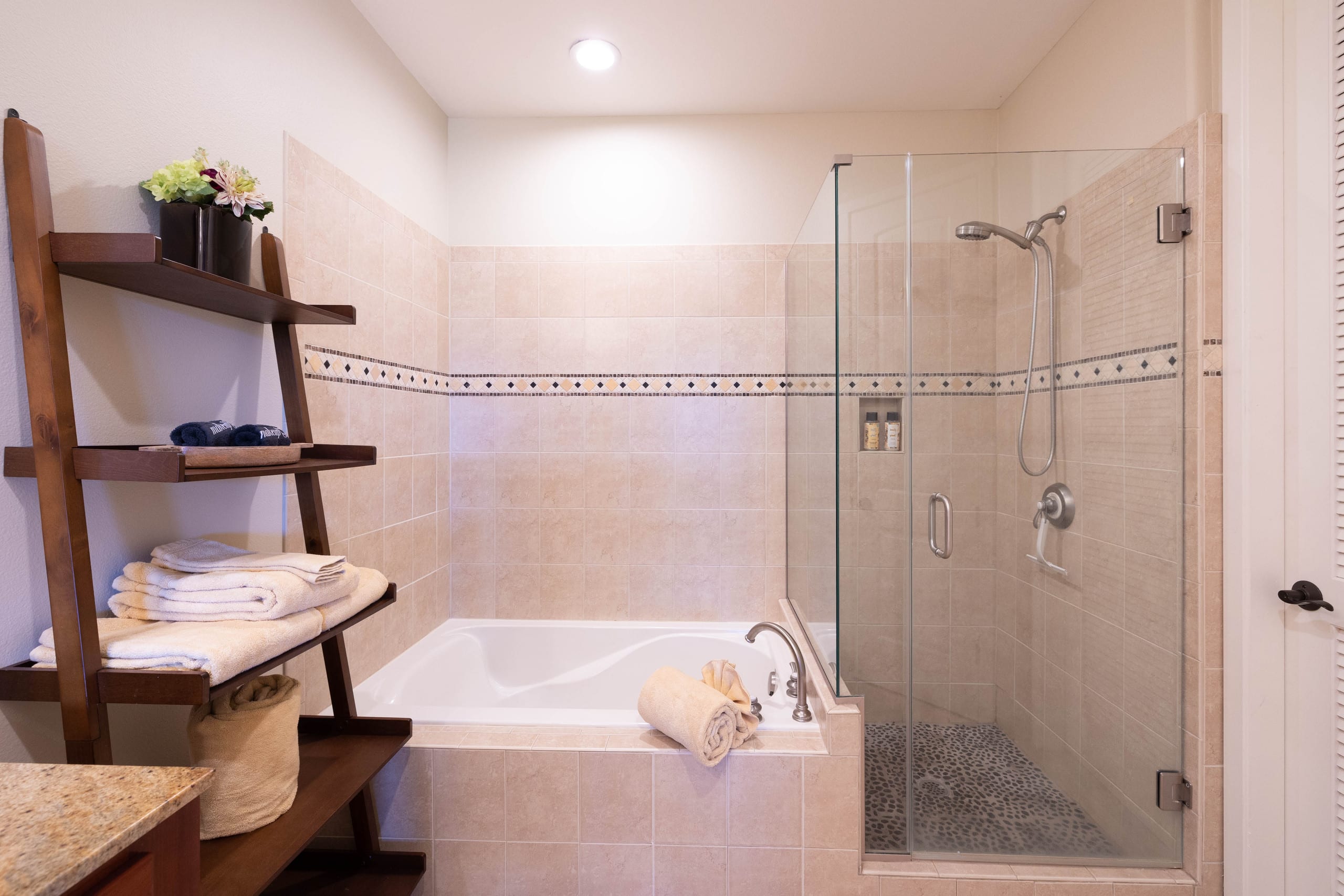 Townhouse in Waimea · ★5.0 · 3 bedrooms · 3 beds · 3 baths - Image 22