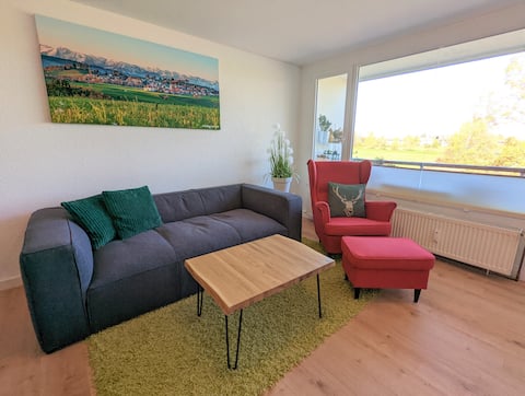 Successful Airbnb property: BergOase apartment with indoor pool & sauna in Scheidegg