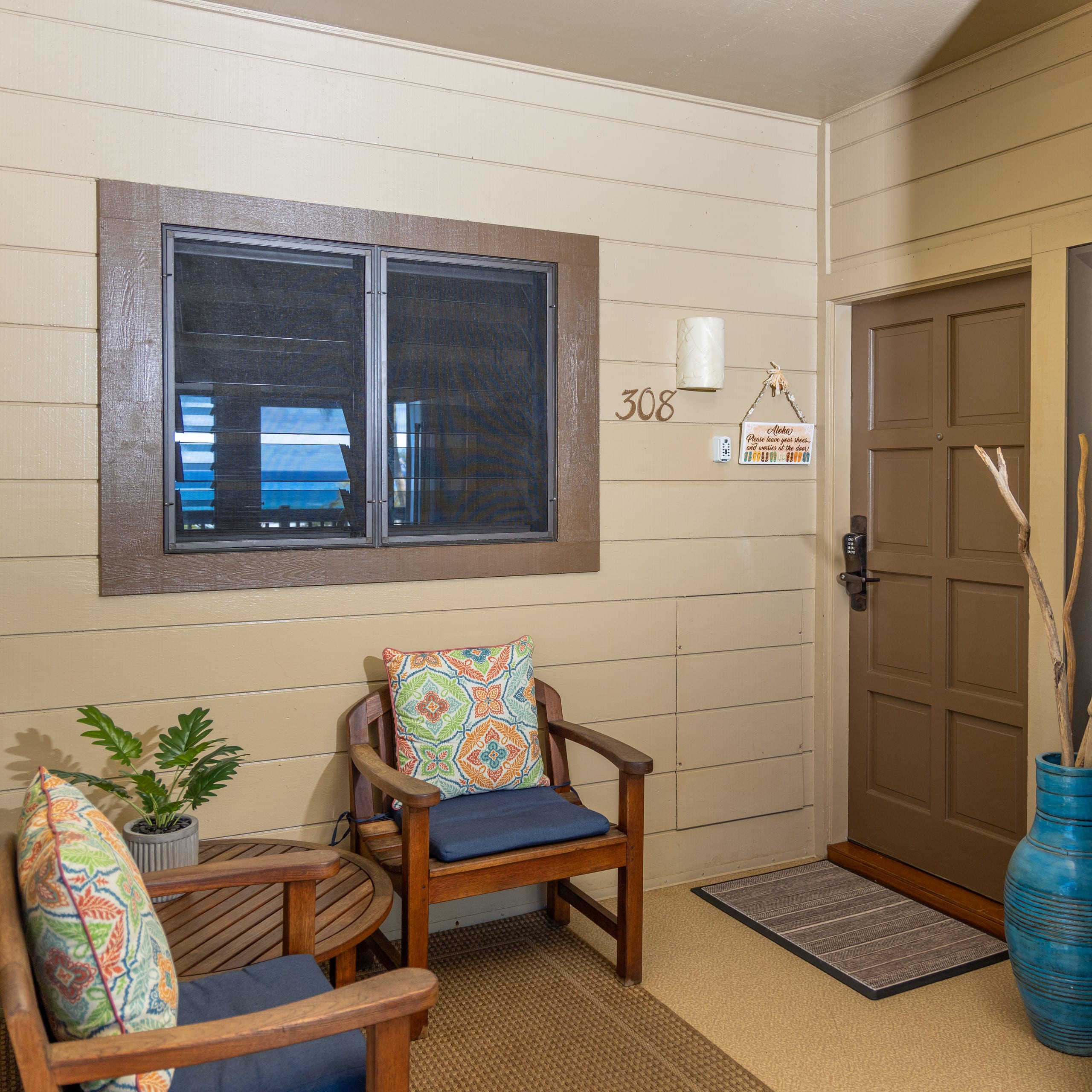 Oceanfront, Private Lanai, Steps to Beach - Photo 6