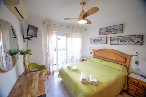 "El Balcón de Huelva" luxury in the heart of downtown