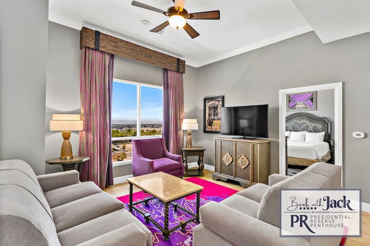 Presidential 3 BDRM Penthouse@Wyndham Grand Desert