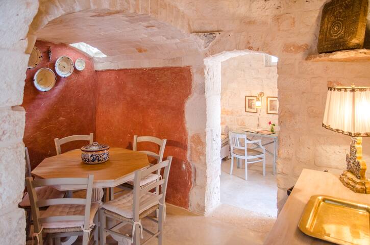 Ai Trulli | Between Ostuni & Cisternino, Puglia gallery image 5