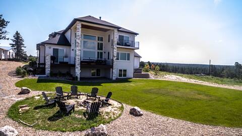 Epic Mtn View ✦ Hot Tub & Fireplaces