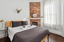 219 W 43rd - Dream Room