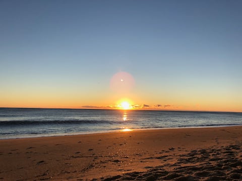 Luxury Spa Beach Home-Sauna, Hot Tub, Spa Baths