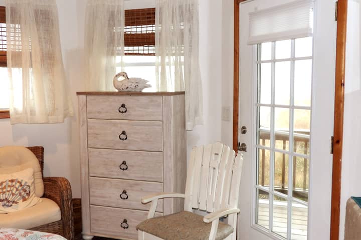 down staris Master King Bed