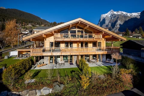 Popular Airbnb listing: Chalet CARVE, Jungfrau - rated best choice in GW in Grindelwald
