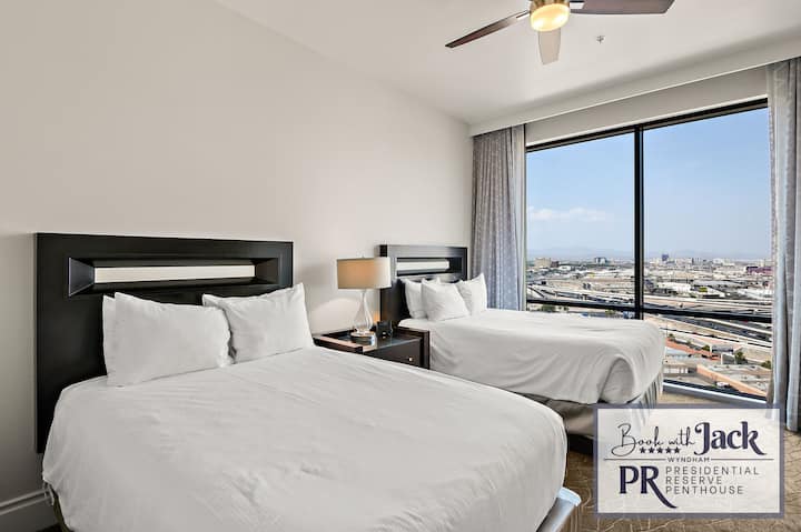 ห้องนอนที่สอง: วิวสวยงามและมีที่เก็บของมากมาย